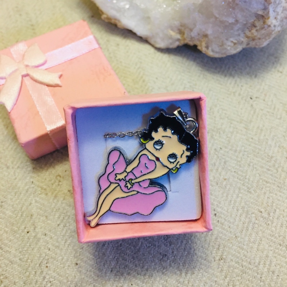 Vintage Style Betty Boop Marilyn Monroe Necklace